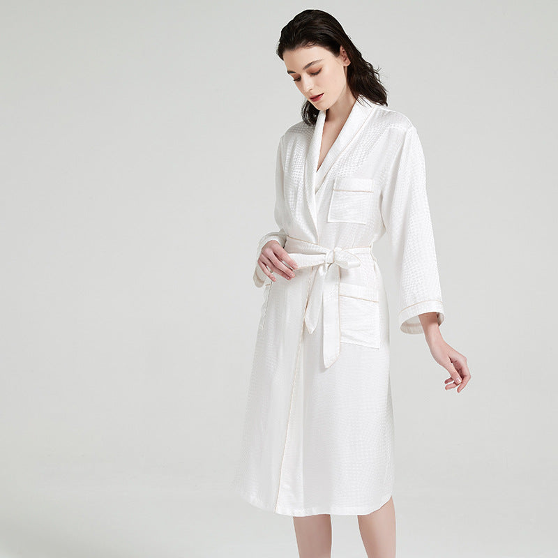 Silk nightgown, women's mulberry silk, long style, bathrobe, pajamas.